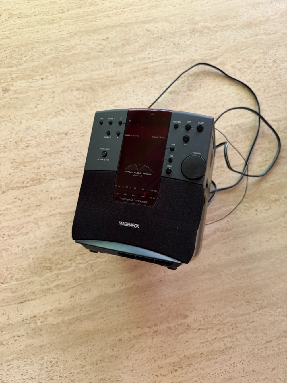 Vintage Magnavox CD Clock Radio